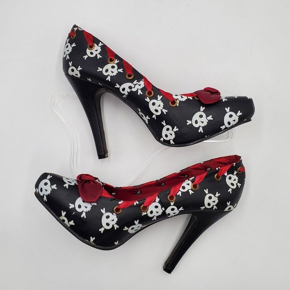 Ellie Skull & Crossbones Heels - Picture 8 of 15